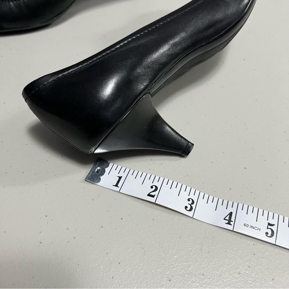 SALVATORE FERRAGAMO Cap Toe Heels with Dust Bag - Picture 13 of 14